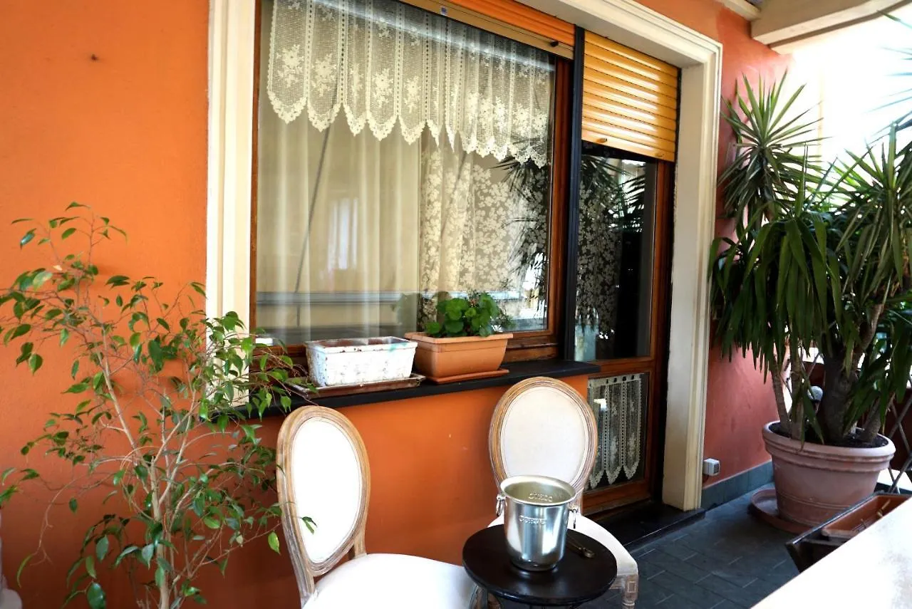 Balestrero'S Plan Apartment Chiavari