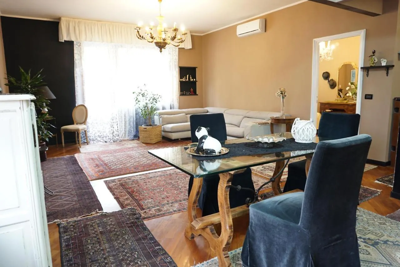 Balestrero'S Plan Apartment Chiavari Italy