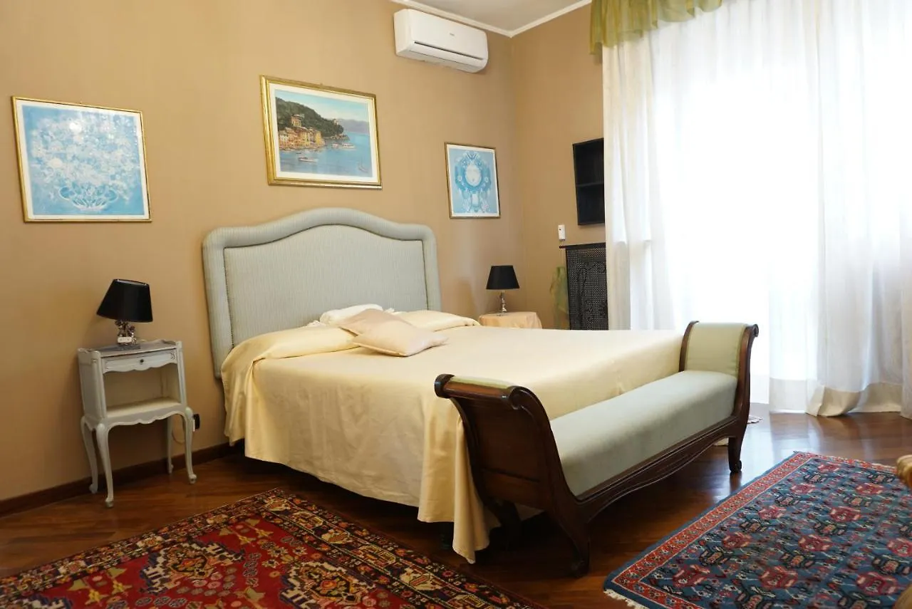 Balestrero'S Plan Apartment Chiavari Italy