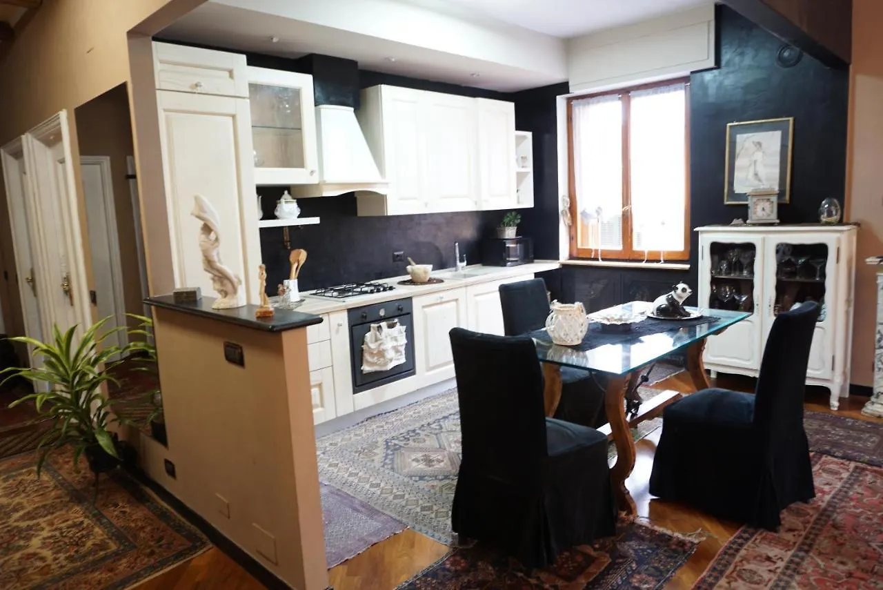 Balestrero'S Plan Apartment Chiavari