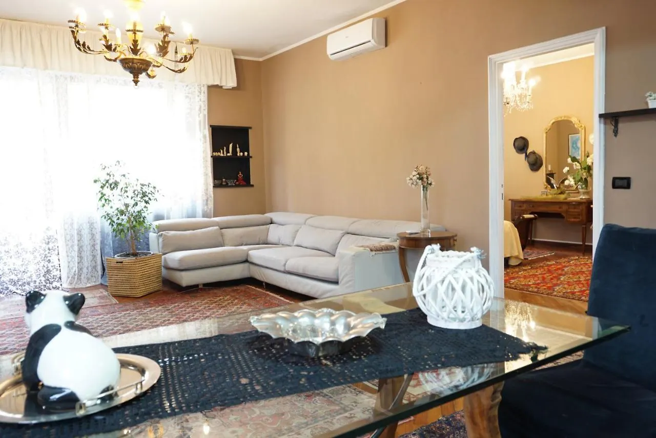 Balestrero'S Plan Apartment Chiavari